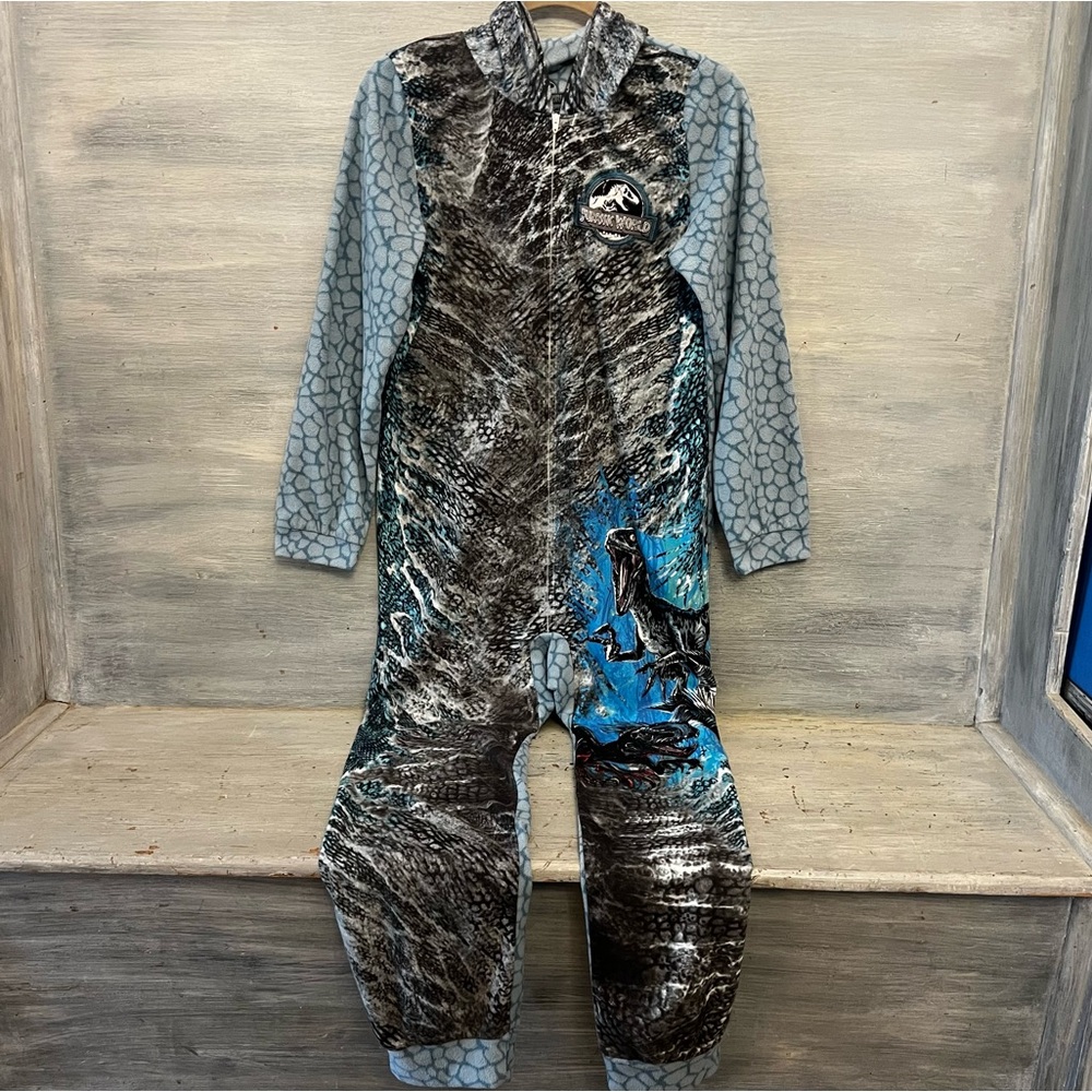 Jurassic‎ World Kid’s One Piece Raptor Pajamas XL Good Condition